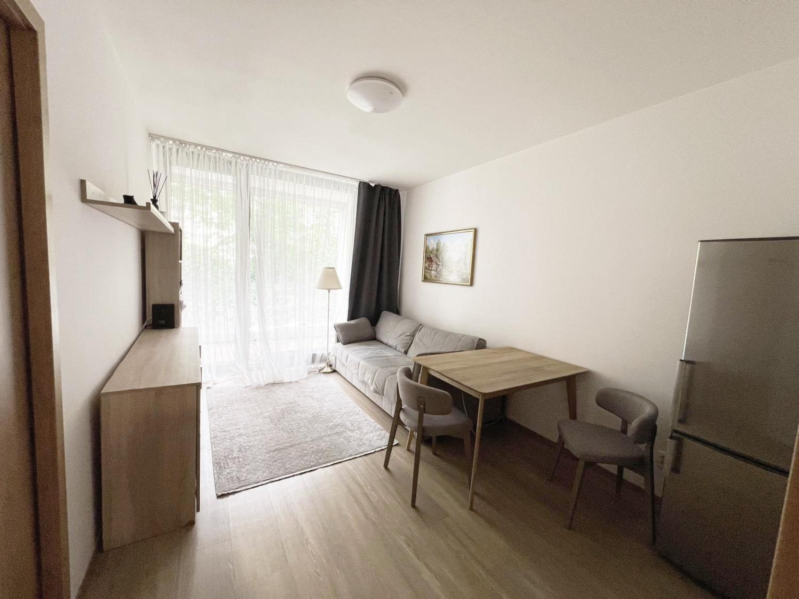 Kora Apartmán *